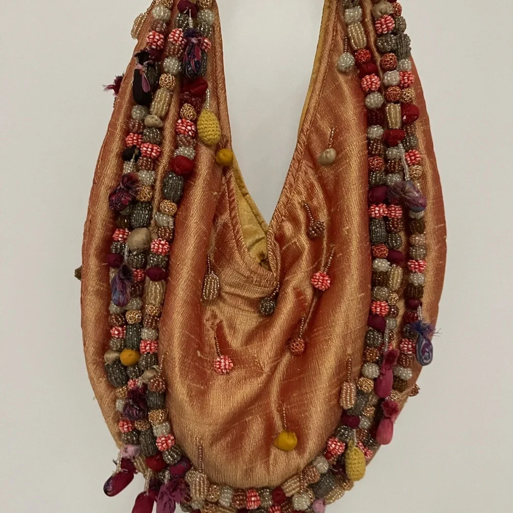 Vintage CHAN LUU beaded silk purse NWOT - Picture 3 of 4